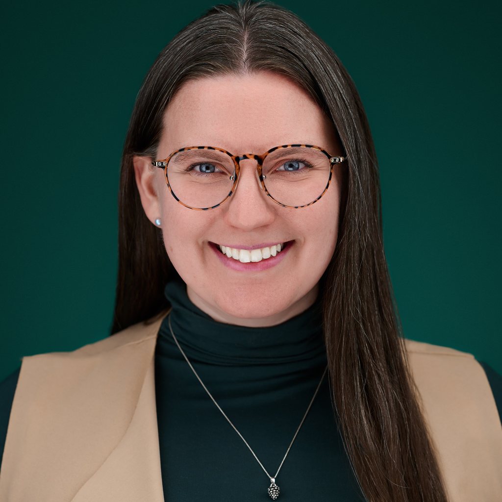 Dr Kathleen (Kat) Merwin